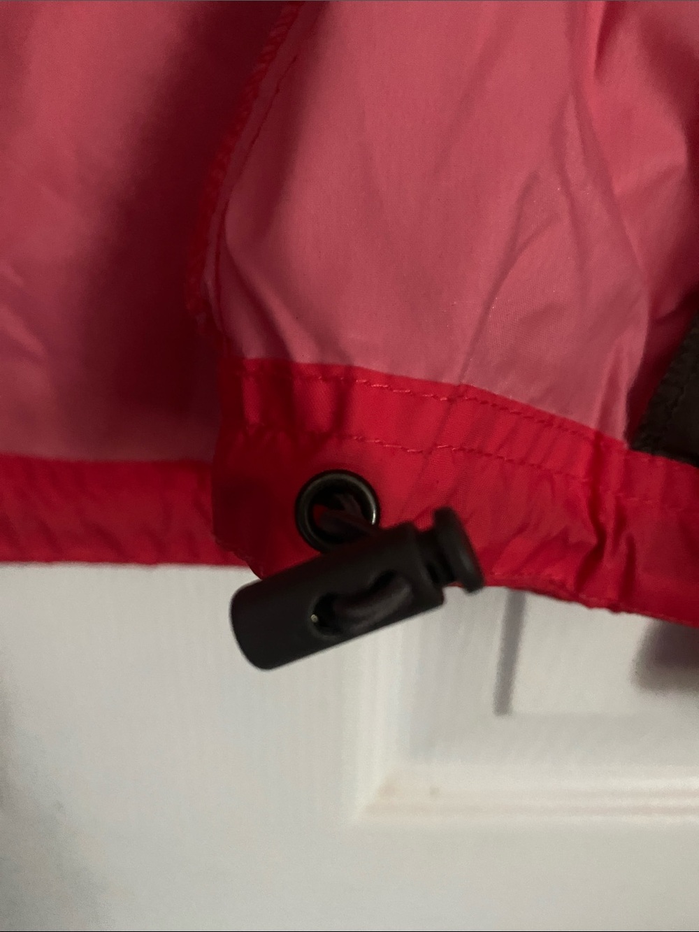 Columbia Switchback III Women's Red Hooded Lightweight Shell Jacket - Picture 6 of 9